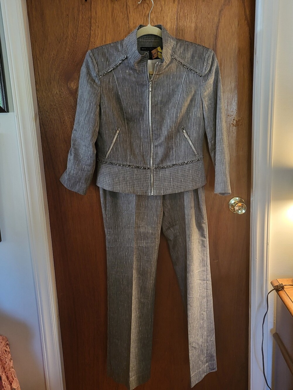 White House Black Market Pant Suit Size 8